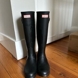 Hunter Black Tall Rain Boots Size 9